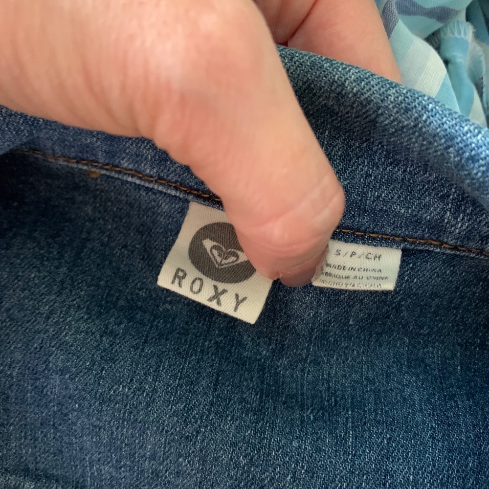 Roxy denim jacket - Picture 2 of 3